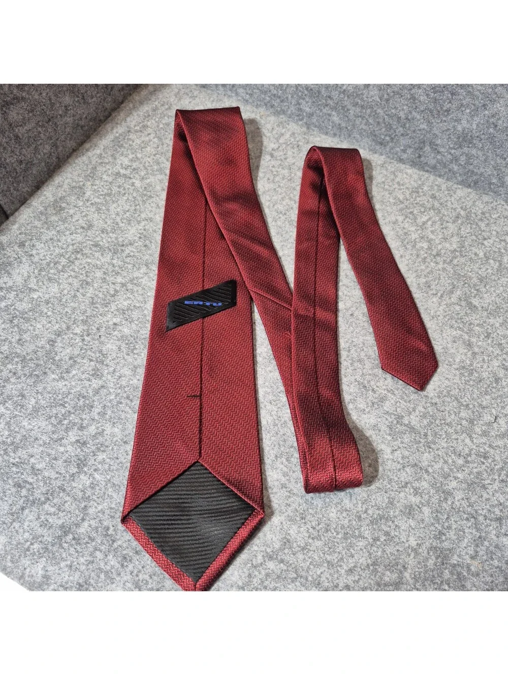 ERTU Luxury Silk Necktie made in Japan Red